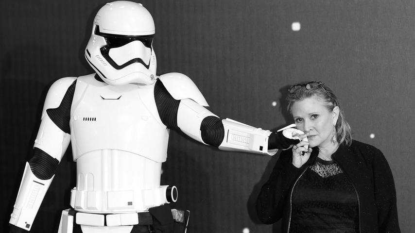 Prinzessin Leia in der Filmreihe "Star Wars" war ihre Paraderolle. Nach vielen Abenteuern im Weltraum ist das Leben von Carrie Fisher nun zu Ende: Sie erlag den Folgen eines Herzinfarkts.