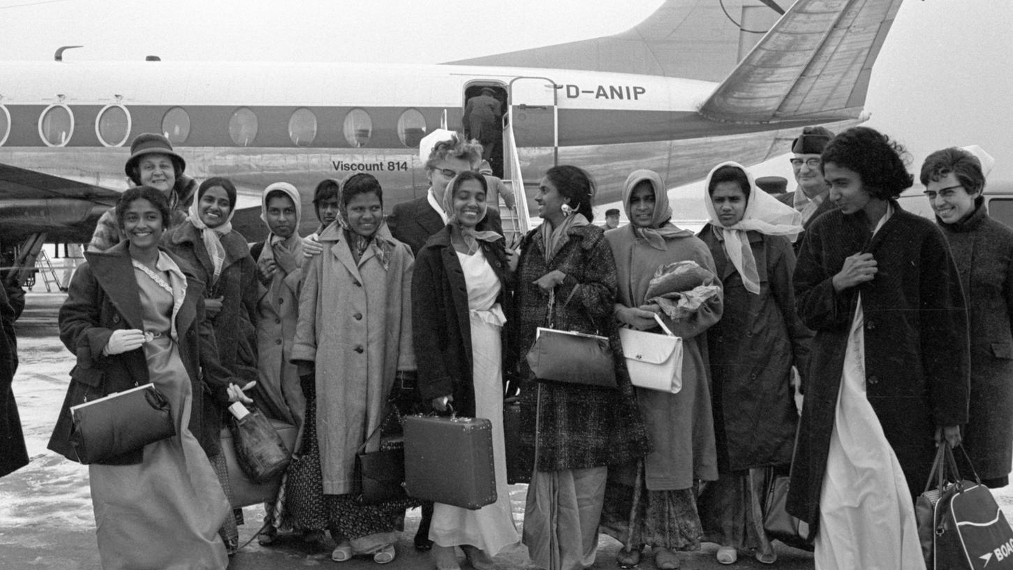 6. Januar 1967: Exotische Schönheiten zitterten… 6. Januar 1967: Exotische Schönheiten zitterten…