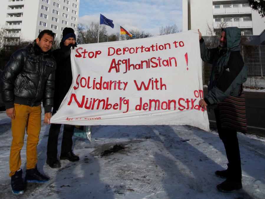Fluchtlinge Fordern Keine Abschiebung Nach Afghanistan Nurnberg Nordbayern De