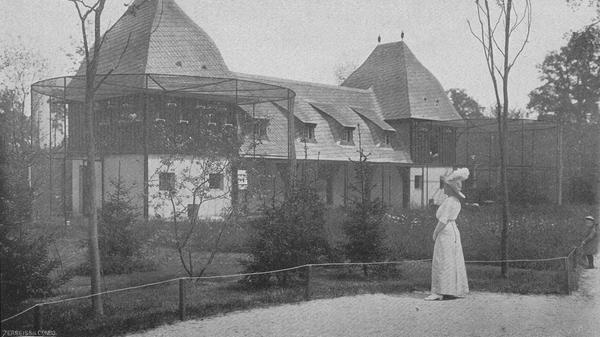 Im alten Nürnberger Tiergarten am Luitpoldhain gab es auch schon ein Hühner- und Taubenhaus zu bestaunen.