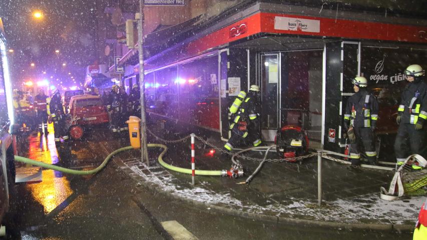 Feuer in Keller von Imbiss in der Nürnberger Wölckernstraße