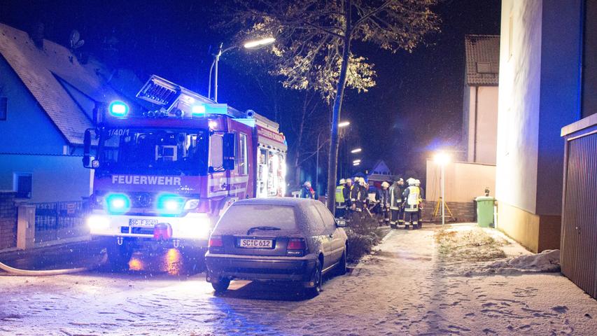 Feuer in Schwabach: Flammen schlugen aus Wohnung
