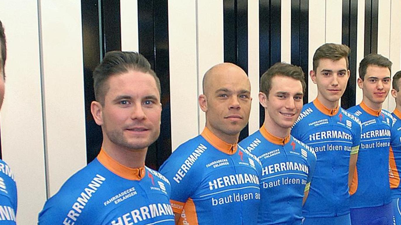 Zehn Fahrer, zehn Geschichten vom Baiersdorfer Radteam