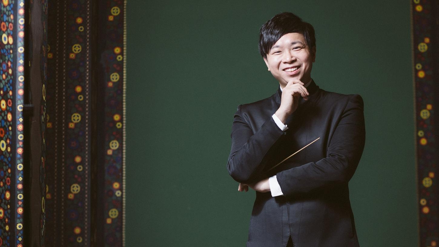 Kahchun Wong wird neuer Symphoniker-Chefdirigent