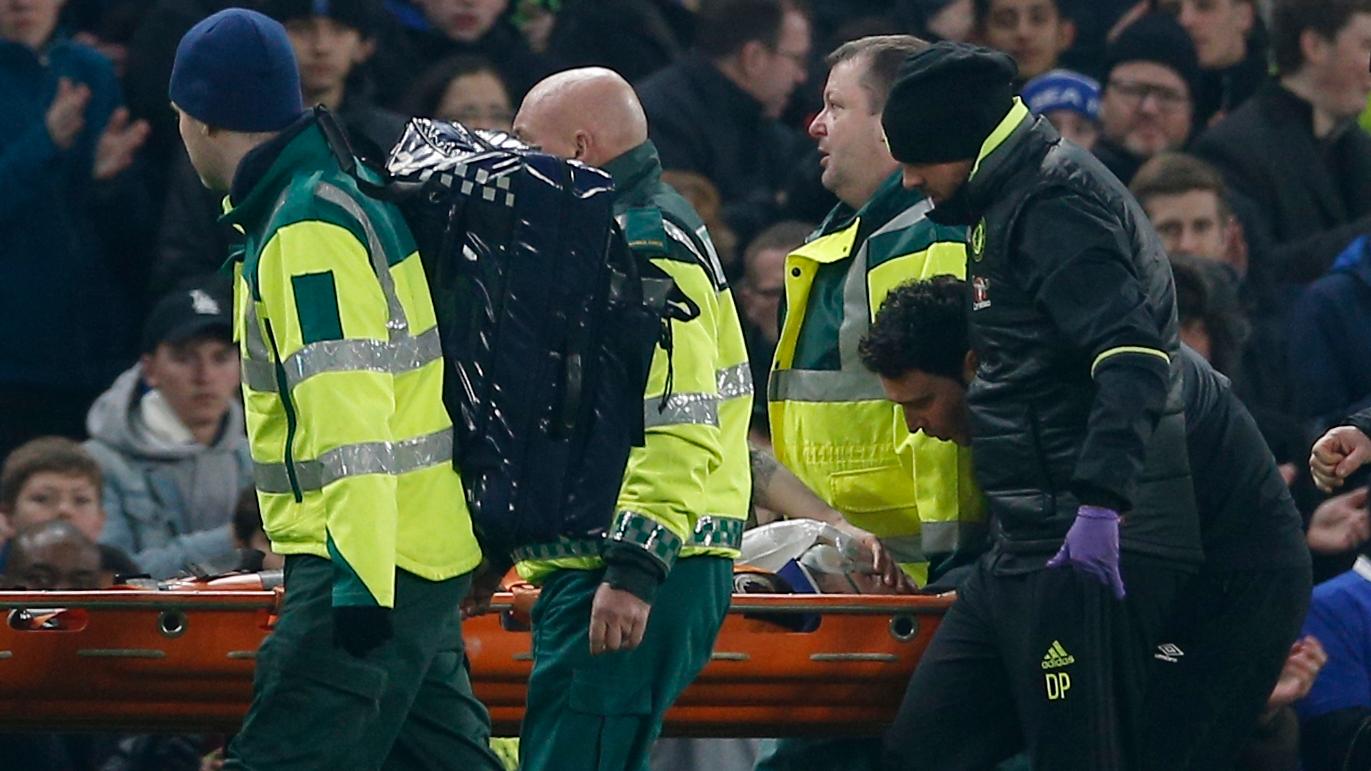 Ryan mason verletzte sich beim Spiel gegen den FC Chelsea schwer.