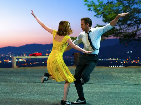 Der Musical-Film "La La Land" war der große Abräumer bei den Golden Globes. Auch bei den Oscars ist er in 14 Kategorien nominiert - so viele wie vorher nur "Titanic" und "Alles über Eva".