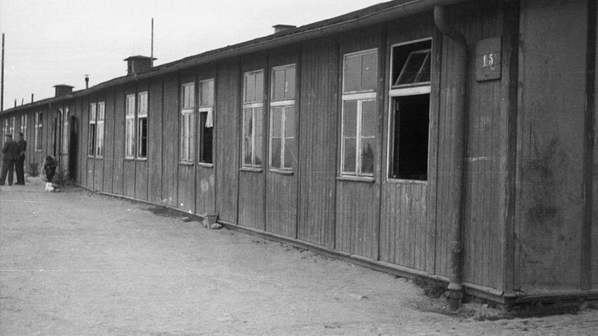 Ab 1943 war das Lager überfüllt, viele Häftlinge wurden in Außenlager gebracht. Die Arbeitsfähigkeit der Gefangenen entschied zunehmend über ihre Überlebenschancen.
