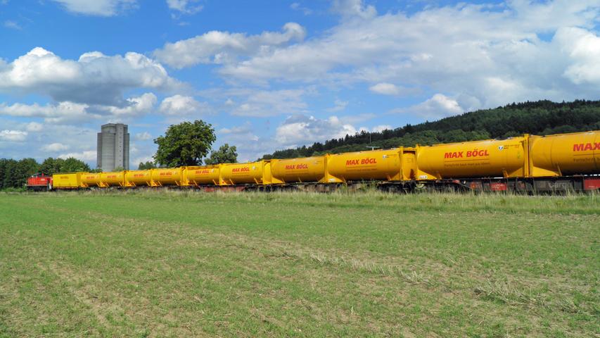 Dampf, Diesel, Beton: 25 Jahre Bögl-Bahn
