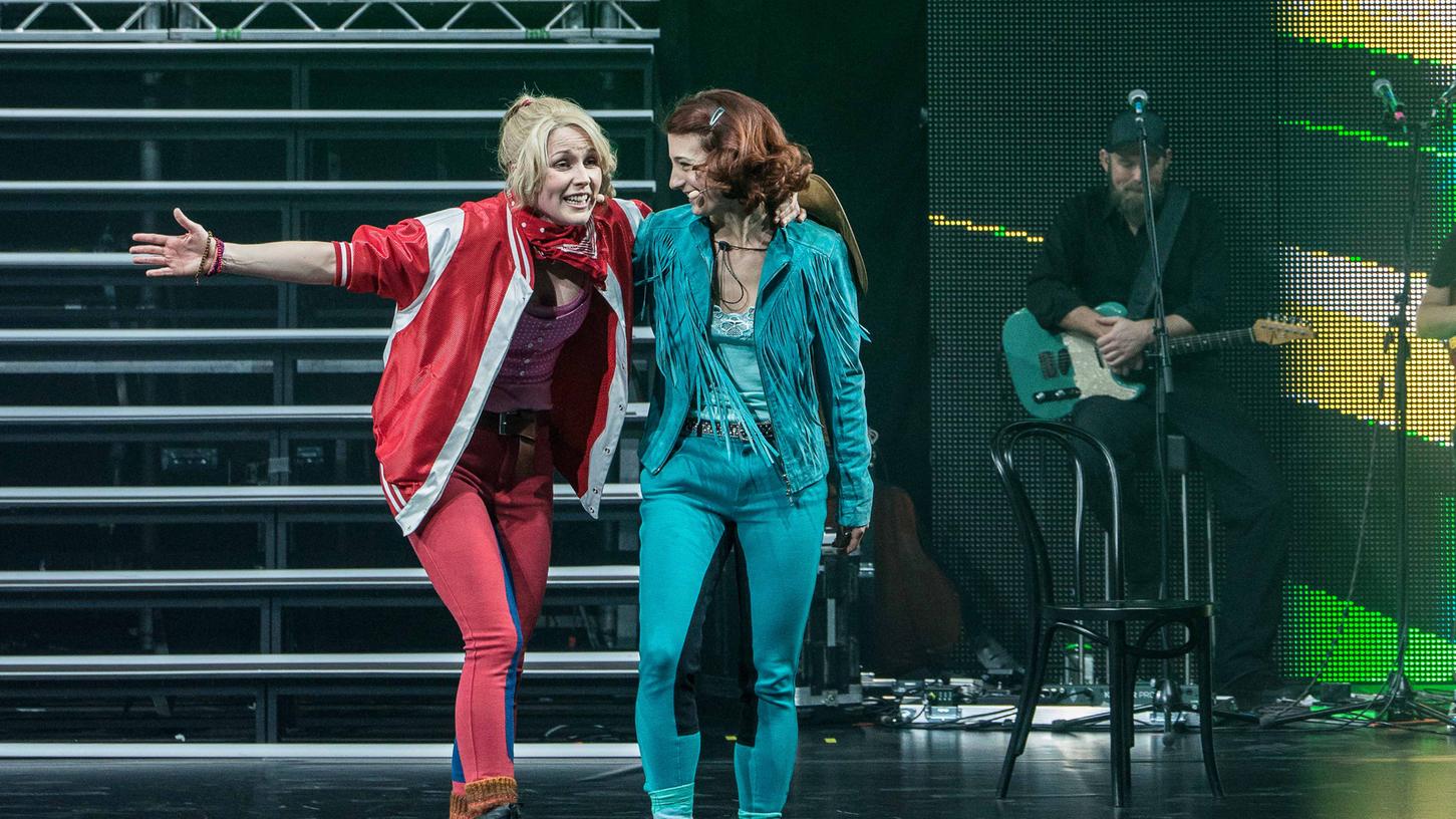 Musical in der Arena: Bibi & Tina verhexen Nürnberg