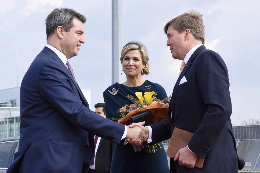 Hartelijk welkom: 2016 besuchte das niederländische Königspaar Nürnberg. Empfangen wurden Willem-Alexander und Máxima am Albrecht Dürer Airport von Heimatminister Markus Söder.