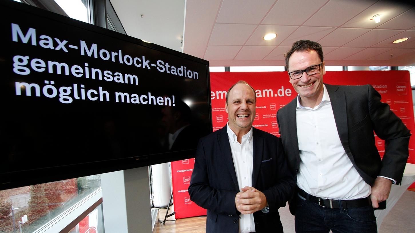 Bei der Vorstellung des Konzepts zur Realisierung des Max-Morlock-Stadions haben Nürnbergs Bürgermeister Christian Vogel (links) und Consors-CEO Kai Friedrich gut lachen.