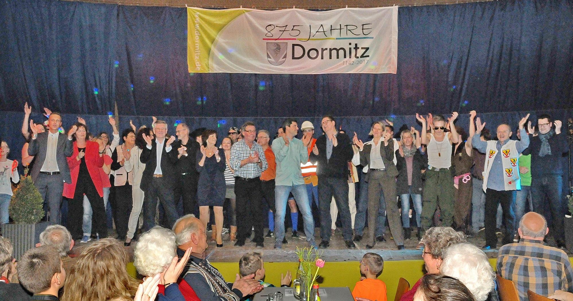 Dormitz: Jubiläum startet mit einem Feuerwerk der guten Laune
