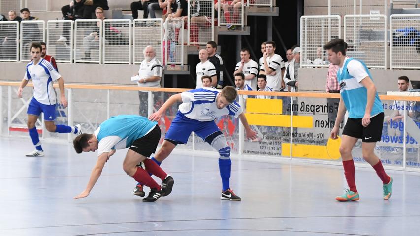 Die Herren des TSV Wolfstein haben ihren Titel beim 2. Süder-Cup in der Halle West verteidigt. ;