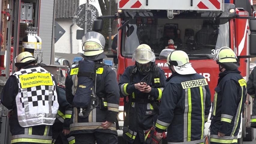 Flammen im Erdgeschoss: Wohnhaus in Trosdorf brennt