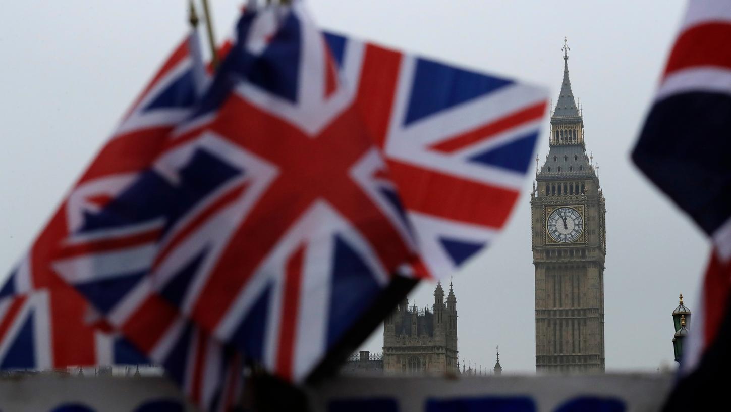Je näher der Brexit rückt, desto mehr zeigt sich: Er bedeutet nur Chaos und Nachteile. (Symbolbild) Je näher der Brexit rückt, desto mehr zeigt sich: Er bedeutet nur Chaos und Nachteile. (Symbolbild)