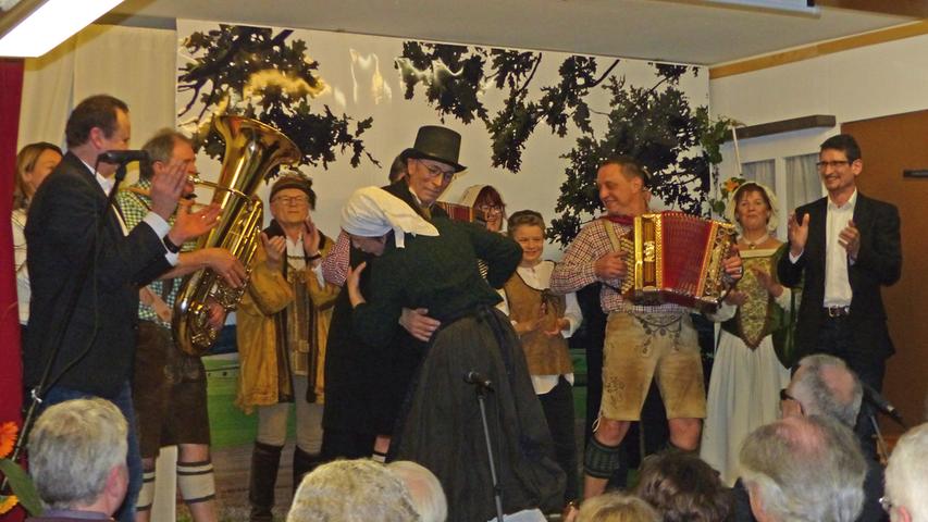 Rettung aus der Odelgrube: Berngau feiert den 875. Geburtstag