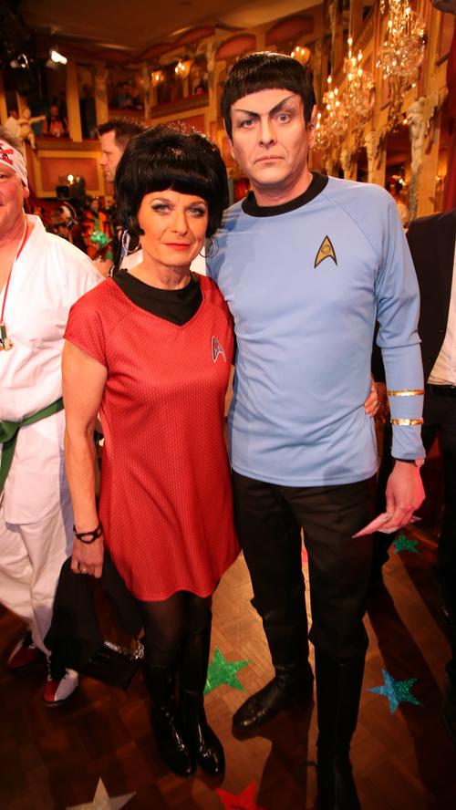 Apropos Popkultur: Auch der Nürnberger Oberbürgermeister Ulrich Maly schlüpfte 2016 mit seiner Ehefrau in die Rolle von fiktionalen Charakteren. Hier lieferte das Star Trek Universum die Vorlage.
