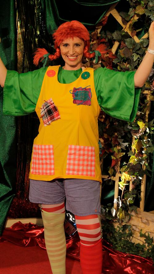 Um aufzufallen reichen aber auch klassische Kostüme aus: CSU-Politikerin Christine Haderthauer grinste 2016 als Pippi Langstrumpf in die Kamera.