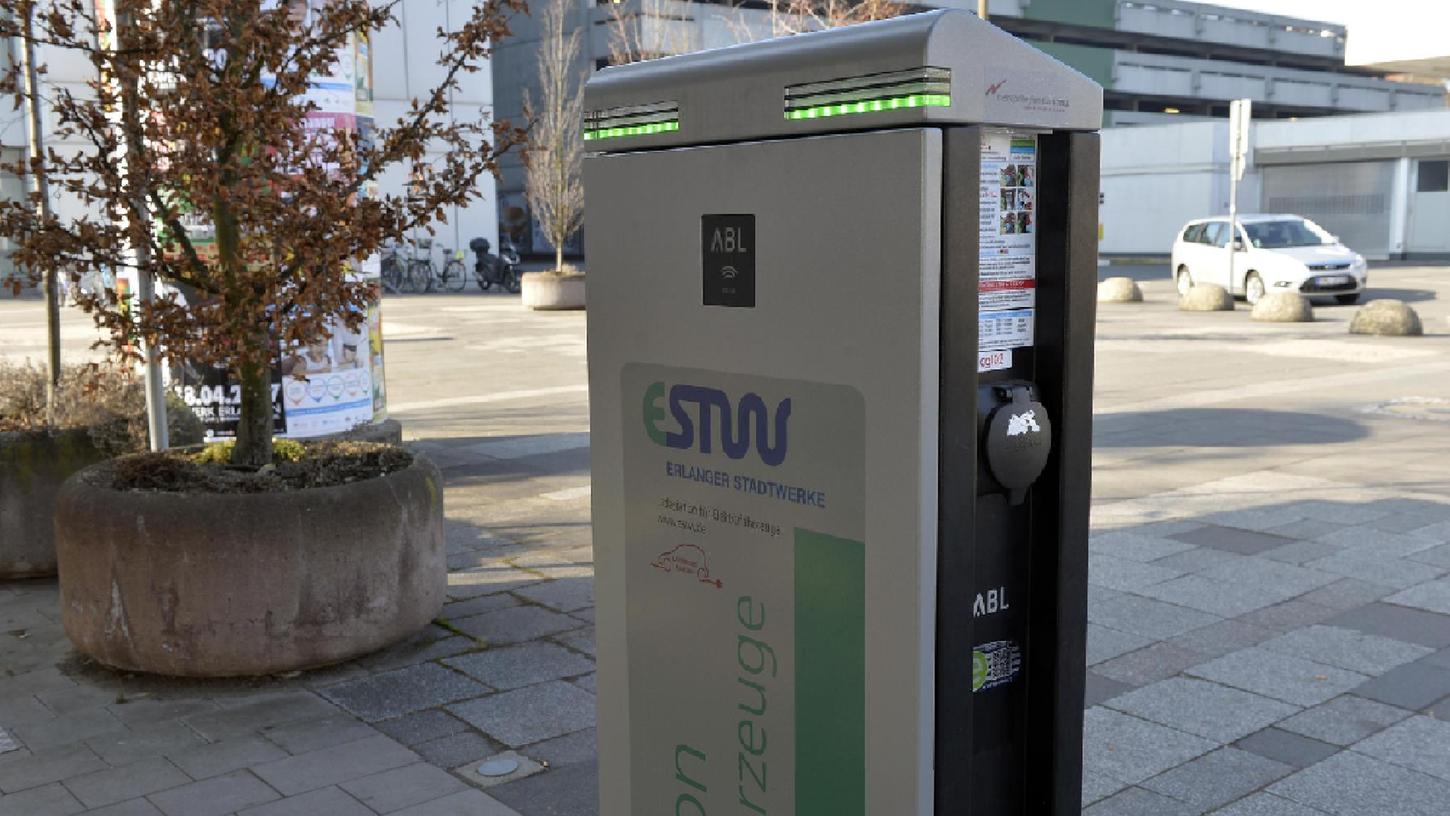 Erlangen: Schwere Suche nach einer Stromtankstelle