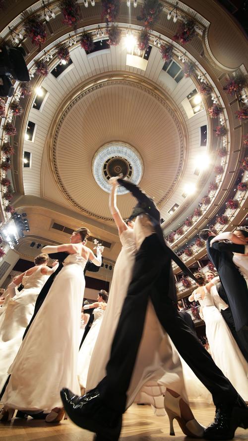 Wiener Opernball: Die gute, alte, etwas verstaubte Zeit