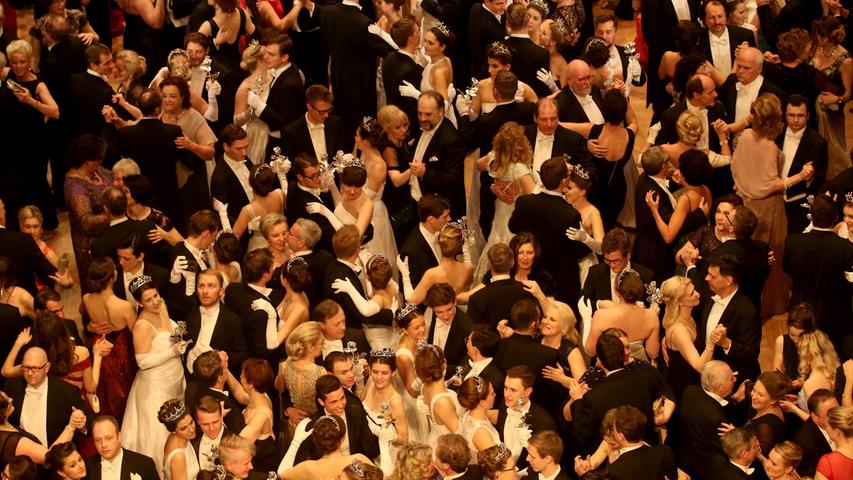 Wiener Opernball: Die gute, alte, etwas verstaubte Zeit