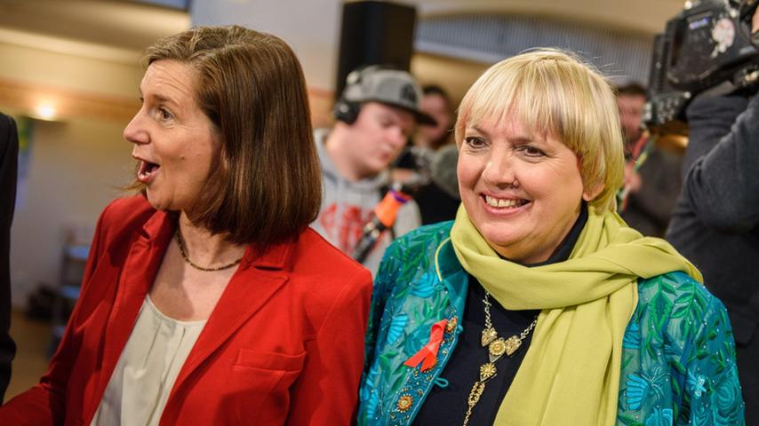 Nicht fehlen durfte beim Politischen Aschermittwoch die bayerische Spitzenkandidatin der Grünen für die Bundestagswahl: Claudia Roth. Sie sagte in ihrer Rede: "Es freut mich wirklich sehr, dass mit Martin Schulz Schwung in den Wahlkampf kommt."