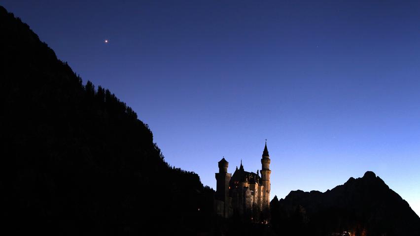 Jährlich schauen bei dem "Märchenschloss" etwa 1,5 Millionen Touristen vorbei.