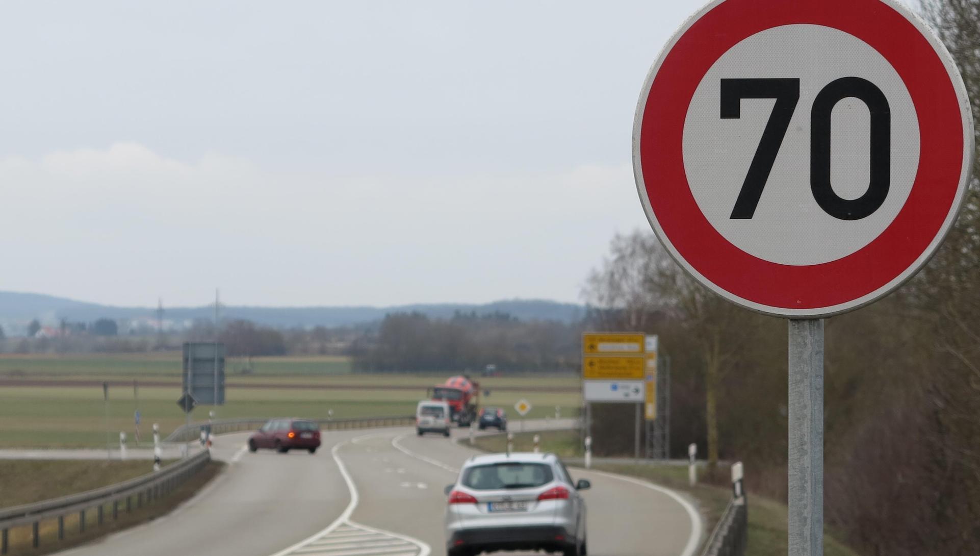 Gunzenhausen Polizei Entscharft Gefahrliche Kreuzung Gunzenhausen Nordbayern De