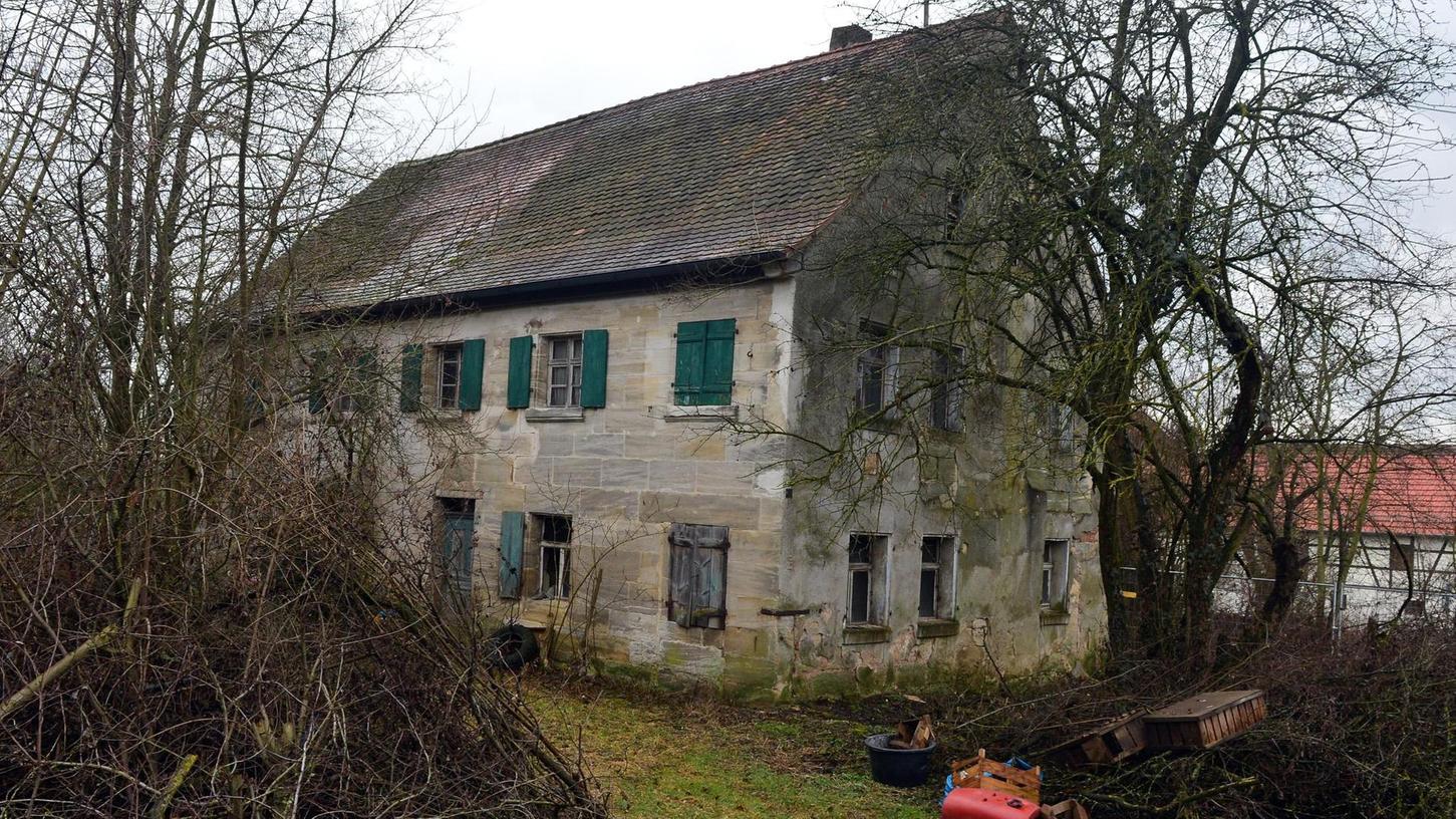 Marloffstein: Altes Haus im Dornröschenschlaf