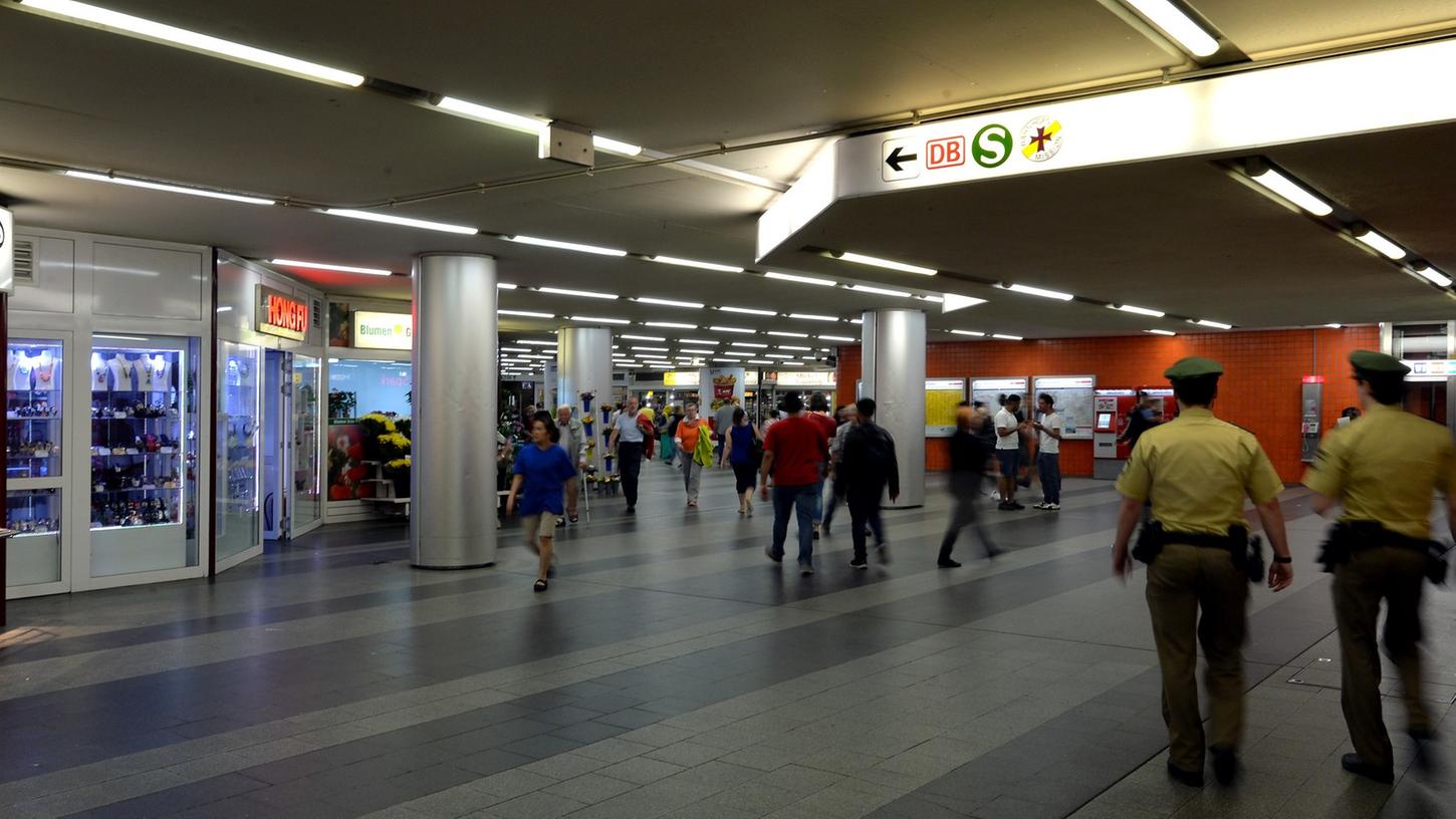Die Königstorpassage am Nürnberger Hauptbahnhof zählt zu den Kriminalitätsschwerpunkten in der Stadt. Nürnberg ist laut der aktuellen Kriminalitätsstatistik die unsicherste Großstadt Bayerns. 