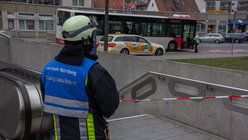 Rauchentwicklung in der U3: U-Bahnhof in Nürnberg evakuiert