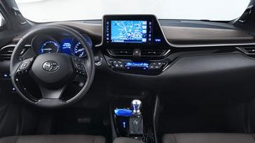 Toyota C-HR: Hybrid oder besser Turbobenziner?