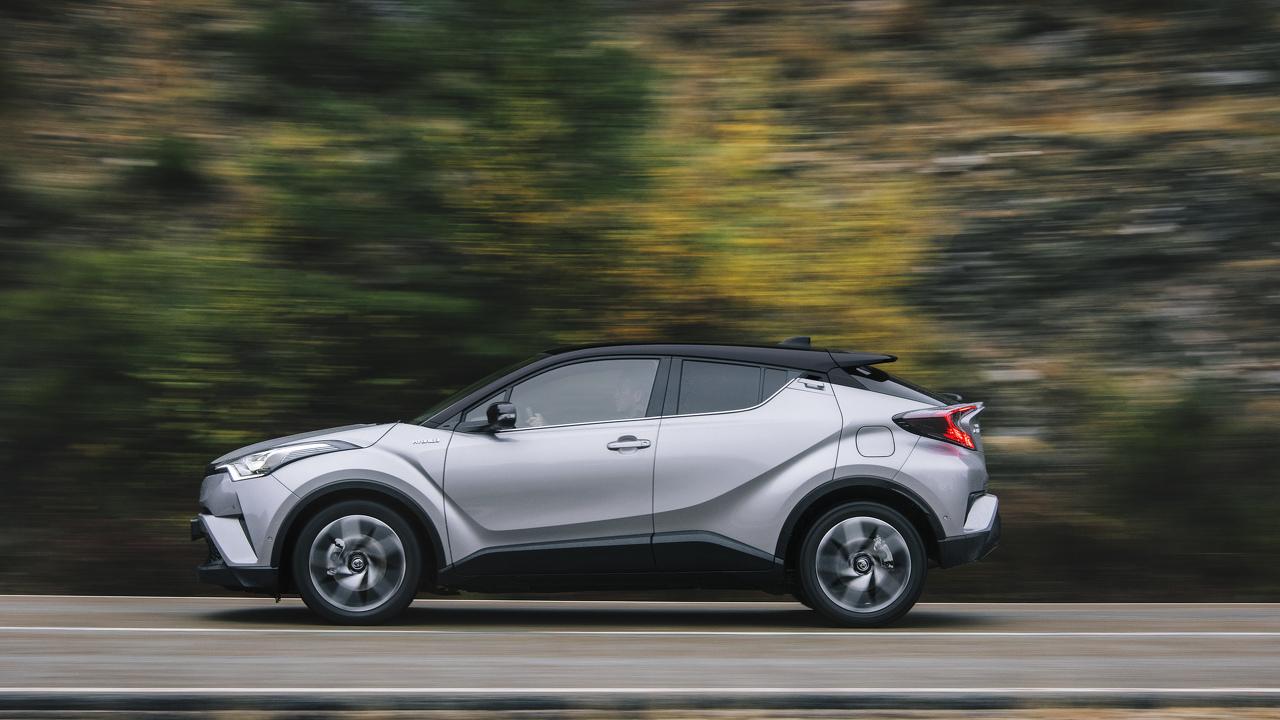 Toyota C-HR: Hybrid oder besser Turbobenziner?