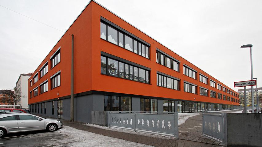 Die Kopernikusschule befindet sich am Maffaiplatz im Stadtteil Galgenhof. Zur Homepage der Kopernikusschule .