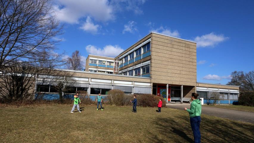 Die Maiacher Grundschule ist zentral in der Werderau gelegen. Zur Homepage der Maiacher Schule .
