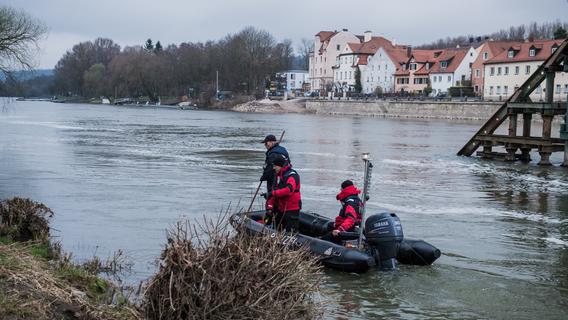Bei Übung: Feuerwehr zieht Leiche aus der Donau