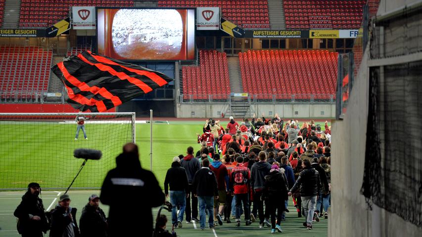 Hier kommt der Club: Fans drehen Imagefilm im Stadion