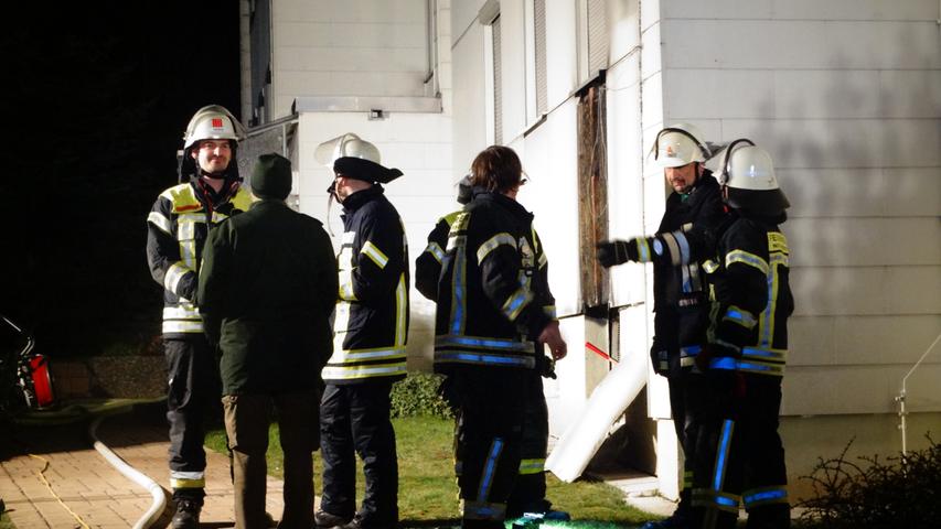 Feueralarm in Herzogenaurach: Kellerabteil brannte völlig aus