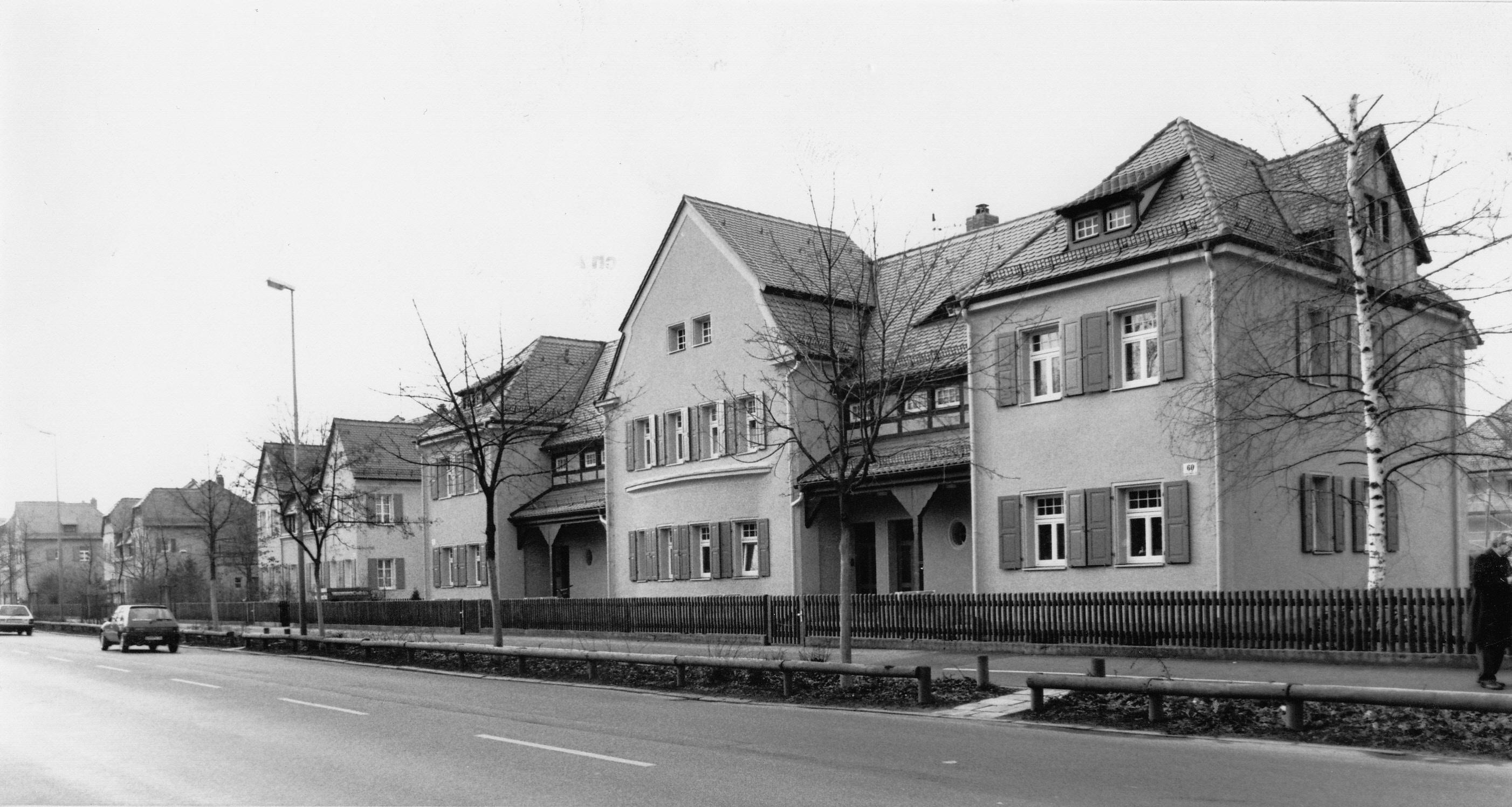 Erlangen Zentrum, Erba-Siedlung, 2 Zi., Küche, newest Bad, Garage.