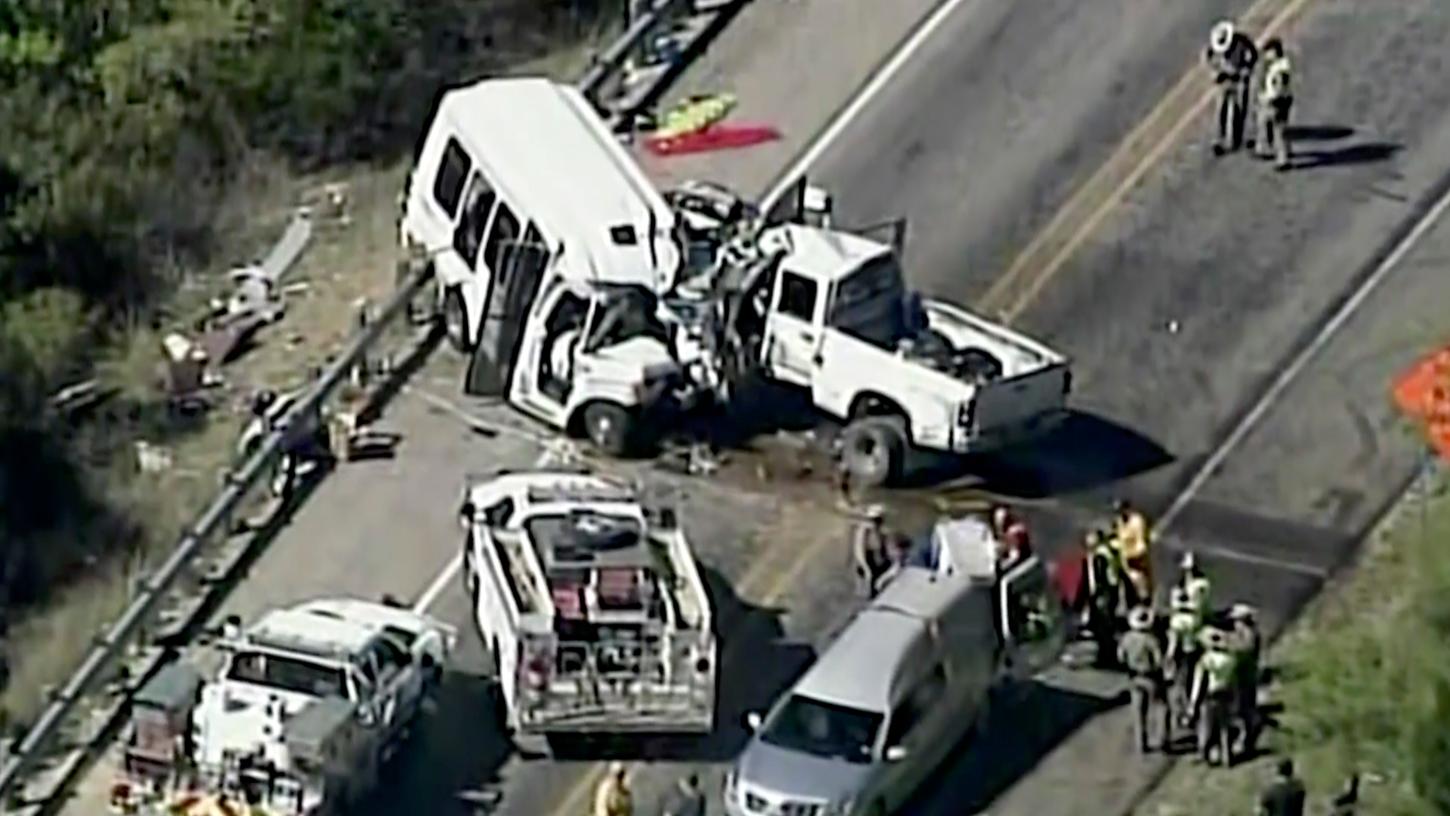 Busunglück in Texas: 13 Menschen kommen ums Leben
