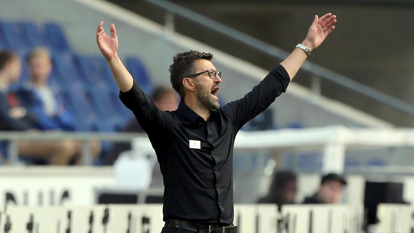 Michael Köllner war nach dem 0:1 in Hannover zufrieden mit seinem Team. Vor allem die kämperische Leistung hat den Club-Trainer überzeugt. Michael Köllner war nach dem 0:1 in Hannover zufrieden mit seinem Team. Vor allem die kämperische Leistung hat den Club-Trainer überzeugt.