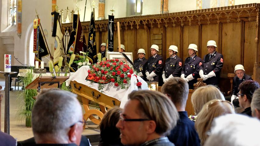 Bewegende Trauerfeier für Langenzenns Altbürgermeister Manfred Fischer