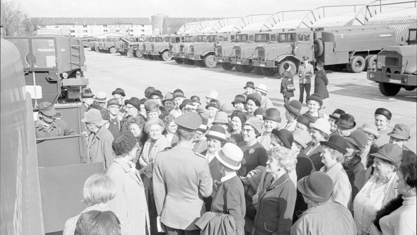 10. April 1967: Mutti in der Kaserne