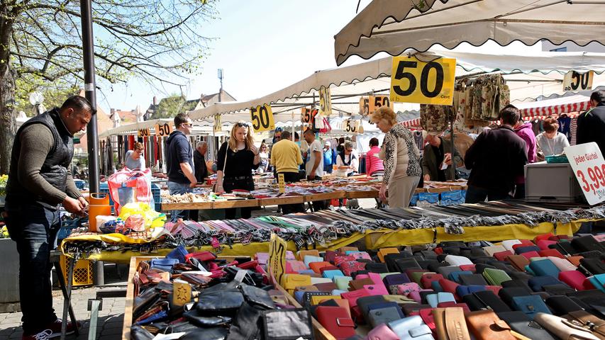 Jahrmarkt in Forchheim: Feilschen und Bummeln rund um den Paradeplatz