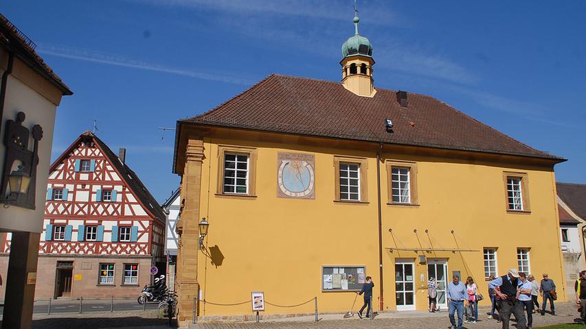 Auch das alte Rathaus ist Ziel der kulturhistorischen Führung.
