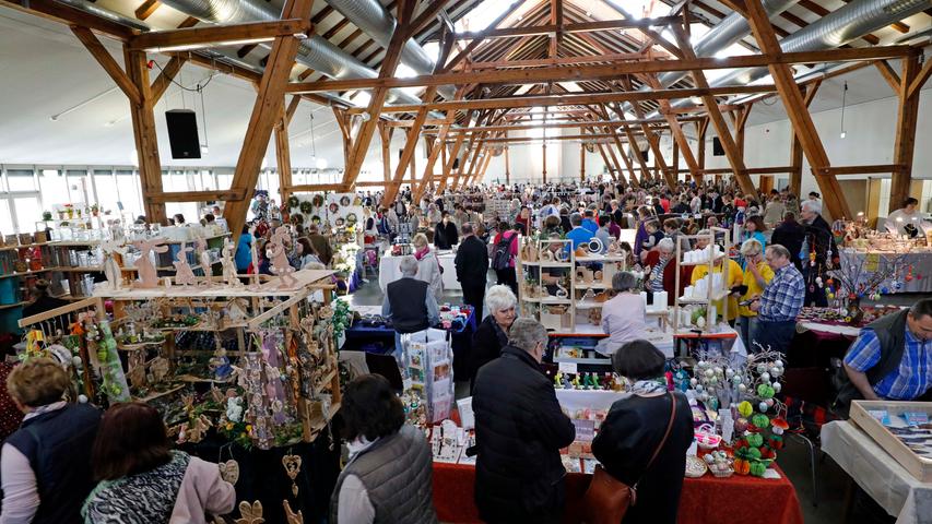 Großer Andrang herrschte beim Hobby-Künstler-Markt und dem Osterjahrmarkt.