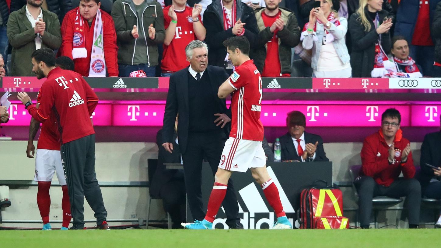 Diese Worte dürften erneut für Zündstoff sorgen: Mit Robert Lewandowski tritt erneut ein Bayern-Star gegen Ex-Trainer Carlo Ancelotti nach.
