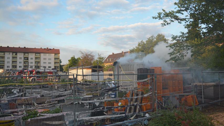 Feuer im mobilen Stadtgarten: Container brennt komplett aus