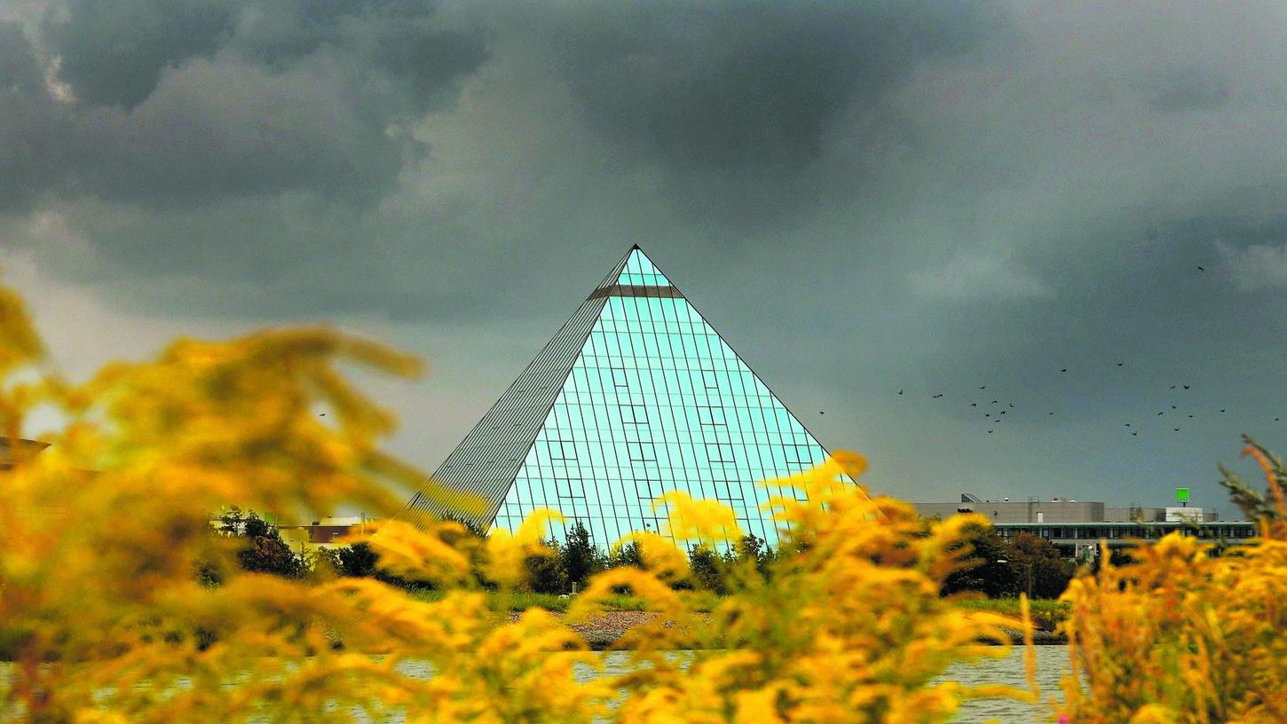 22 Jahre lang beherbergte die Pyramide in Fürth ein Hotel. Das ist mittlerweile geschlossen.