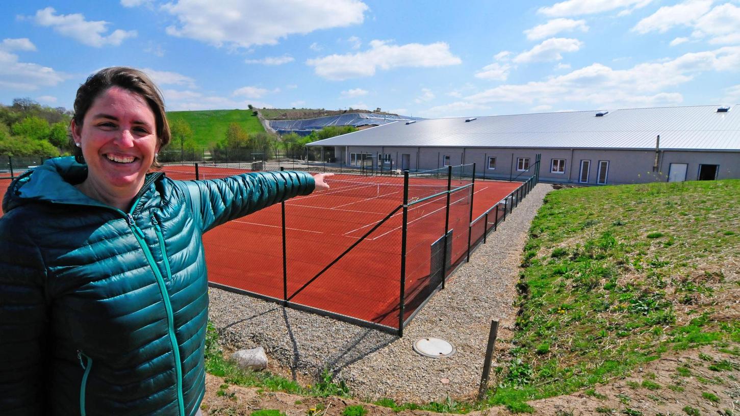 TC Herzogenaurach weiht neue Tennisanlage ein